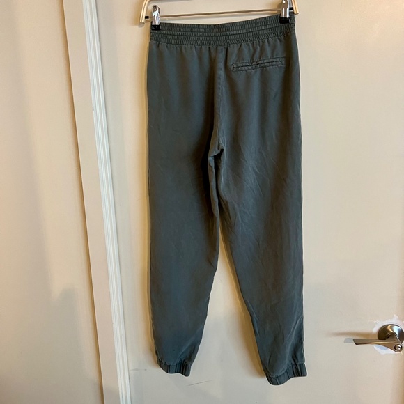 TenTree Tencel Pant - Picture 3 of 3